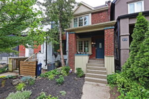 75A Garden Ave for sale in Roncesvalles